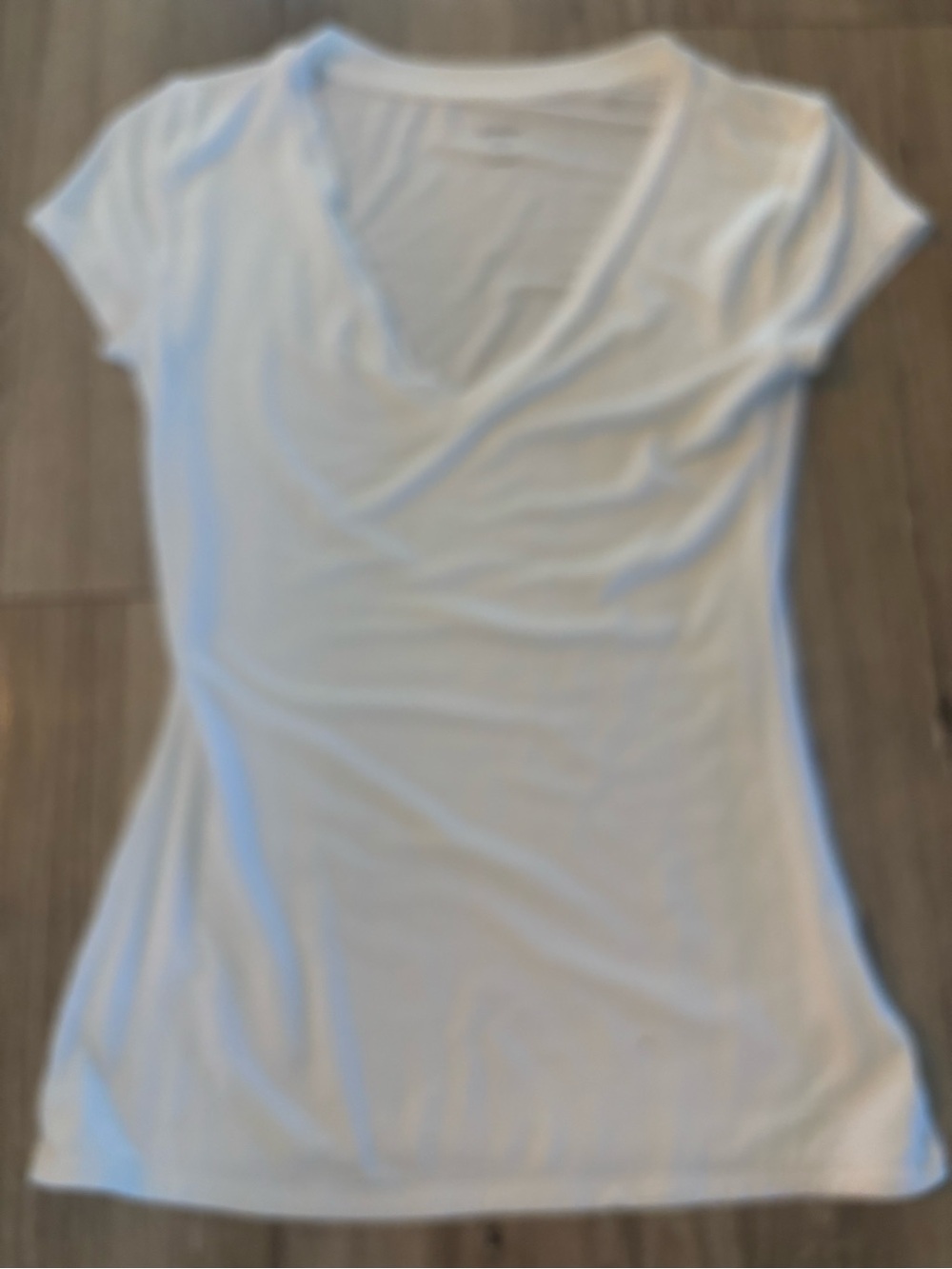 Express White Short Sleeve V-Neck Tee